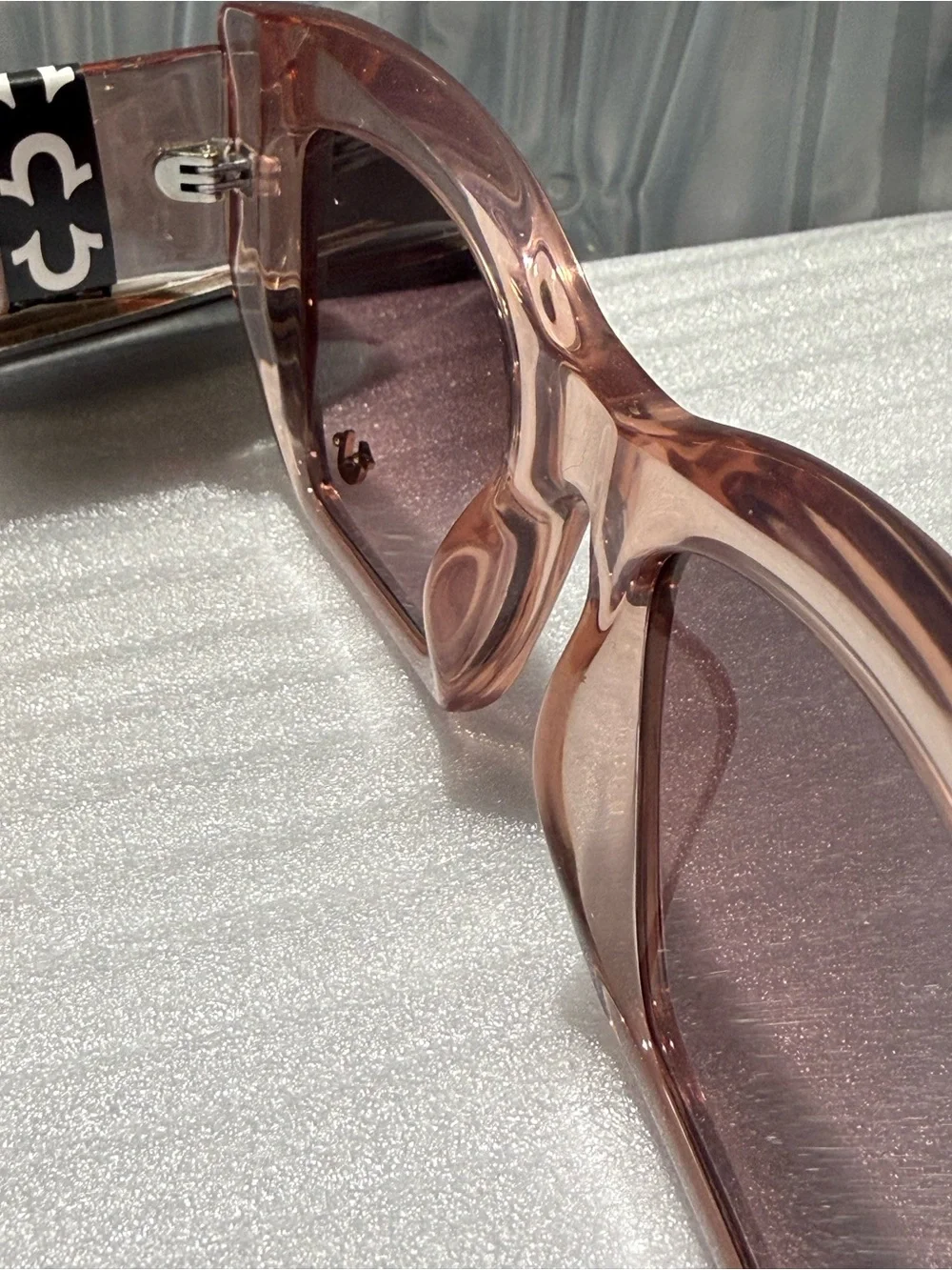 NWT True Religion Womens Pink Oversized Square Sunglasses SR1025